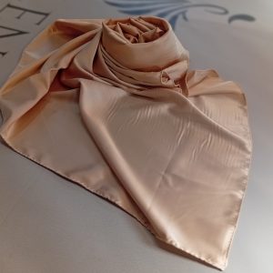 روسری ساتن